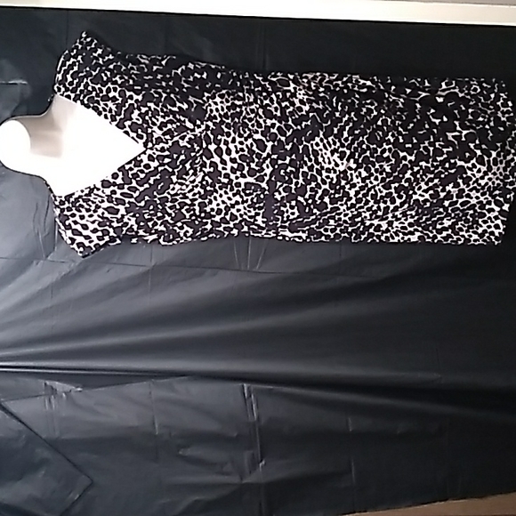 LAUREN RALPH LAUREN DRESS - Picture 2 of 9